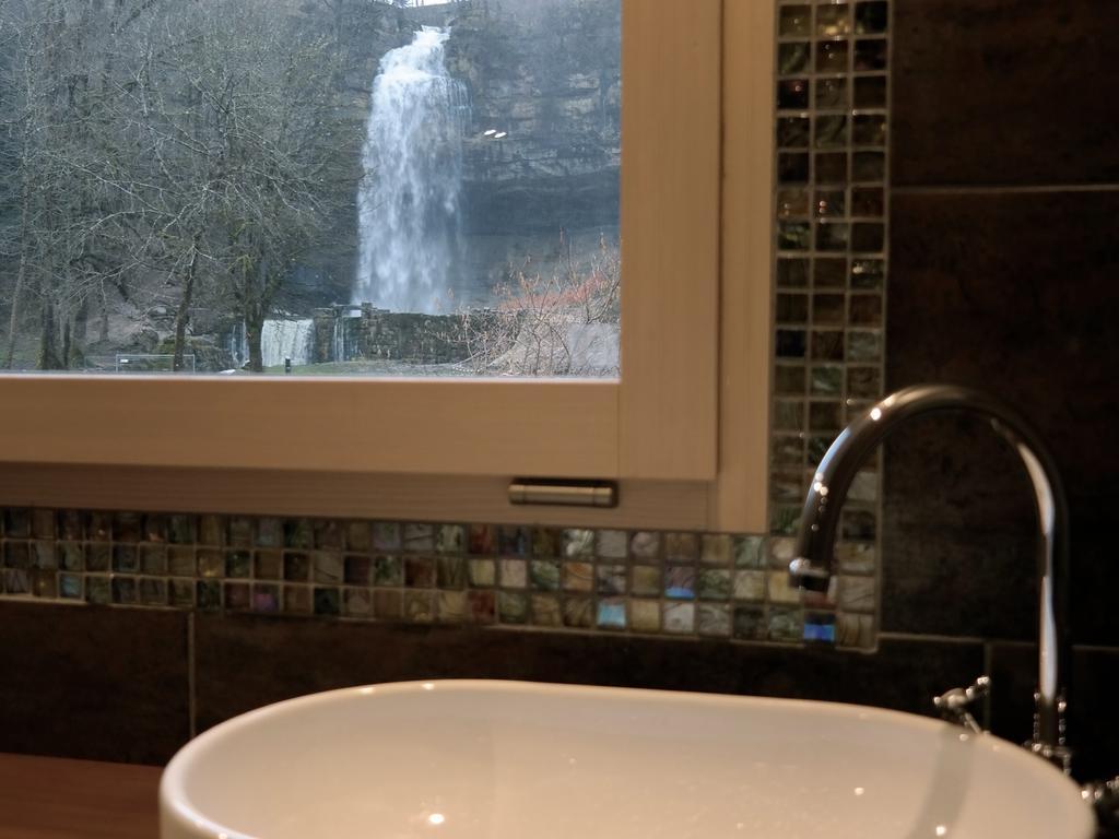 Au Moulin Des Fees - Maison D'Hotes Cascades Du Herisson Bonlieu Pokoj fotografie